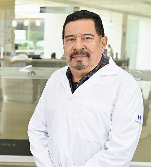 Es la foto de perfil de un médico internista en Ciudad de México de Hospital Angeles Acoxpa.