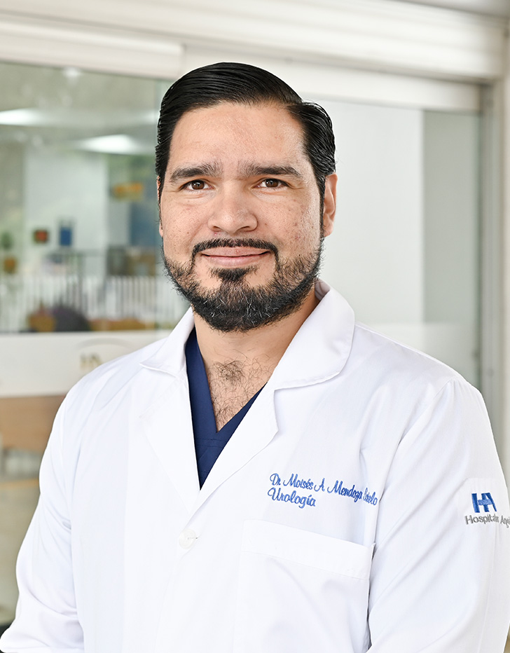 Es la foto de perfil de un urólogo en Tijuana de Hospital Angeles Tijuana.