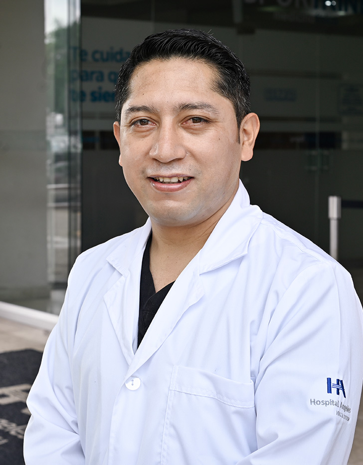 Es la foto de perfil de un nefrólogo en Villahermosa de Hospital Angeles Villahermosa.