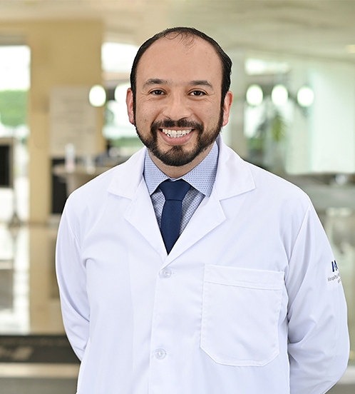 Es la foto de perfil de un ortopedista y traumatólogo en Ciudad de México de Hospital Angeles Acoxpa.