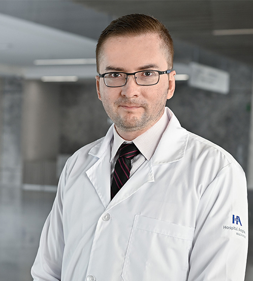 Es la foto de perfil de un cardiólogo y perinatólogo en Querétaro de Hospital Angeles Centro Sur.