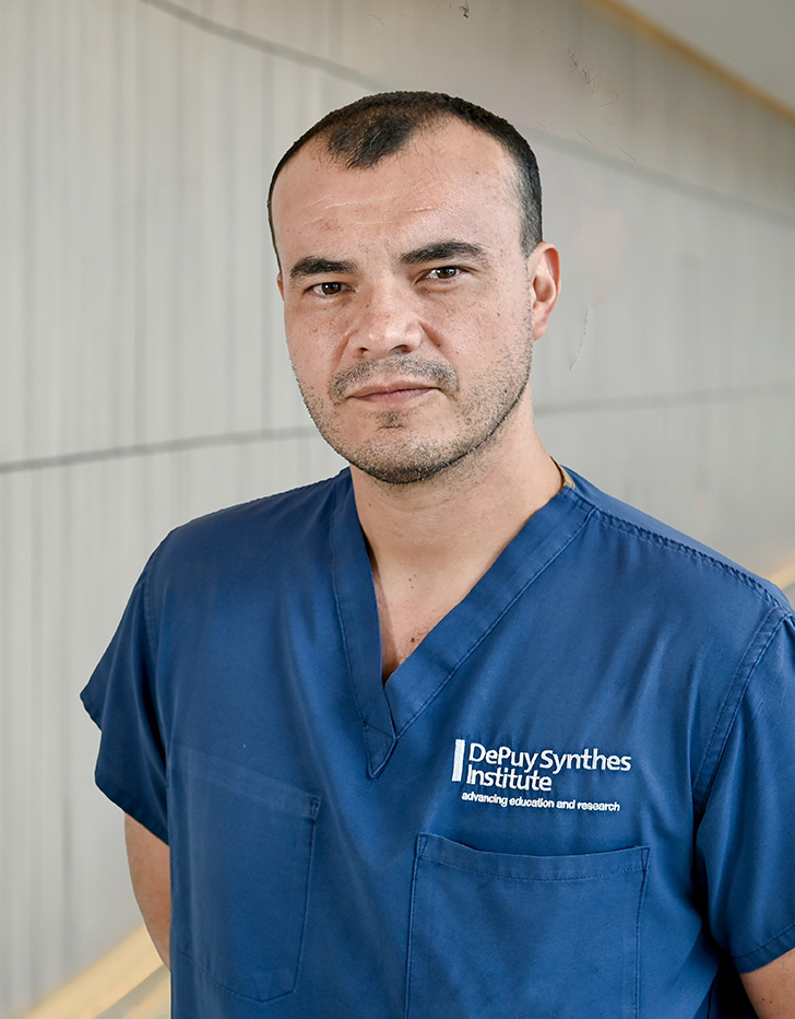 Es la foto de perfil de un ortopedista y traumatólogo en Puebla de Hospital Angeles Puebla.