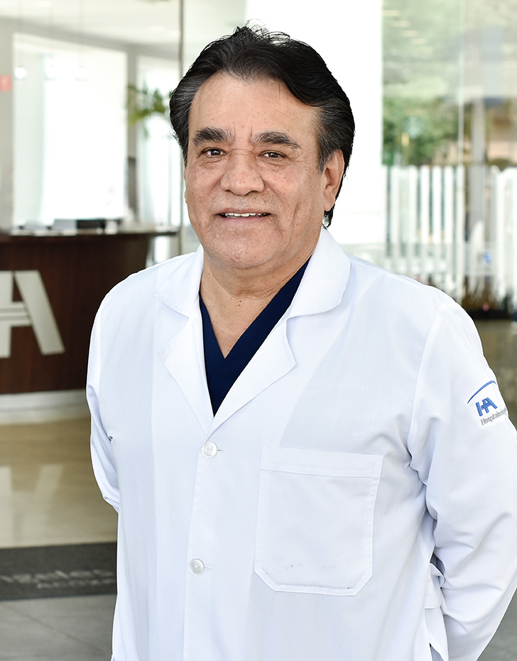 Es la foto de perfil de un cardiólogo en Ciudad de México de Hospital Angeles Acoxpa.