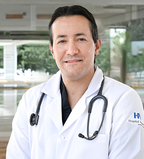 Es la foto de perfil de un pediatra en Culiacán de Hospital Angeles Culiacán.