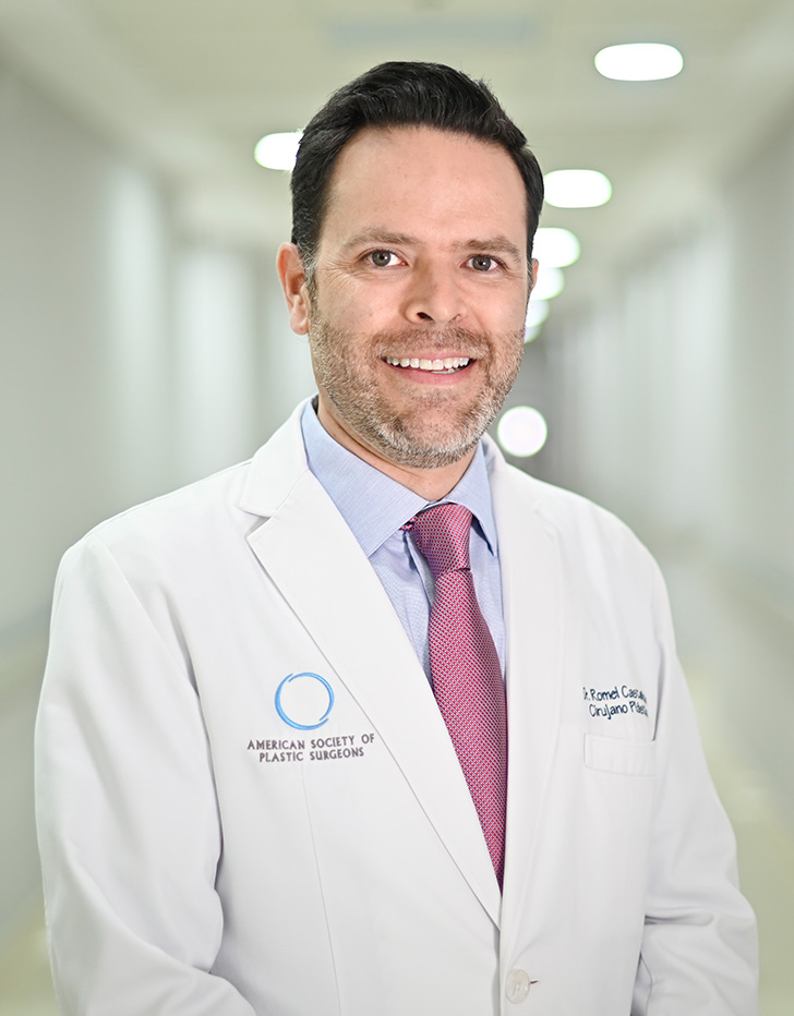 Es la foto de perfil de un cirujano plástico en Cd. Juárez de Hospital Angeles Ciudad Juárez.