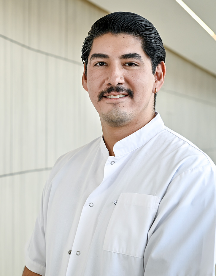 Es la foto de perfil de un dermatólogo en Puebla de Hospital Angeles Puebla.