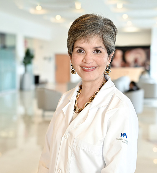 Es la foto de perfil de una internista  e infectólogo en Xalapa de Hospital Angeles Xalapa.